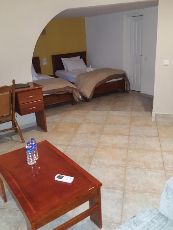Tropic Garden Hotel Bakau Luaran gambar